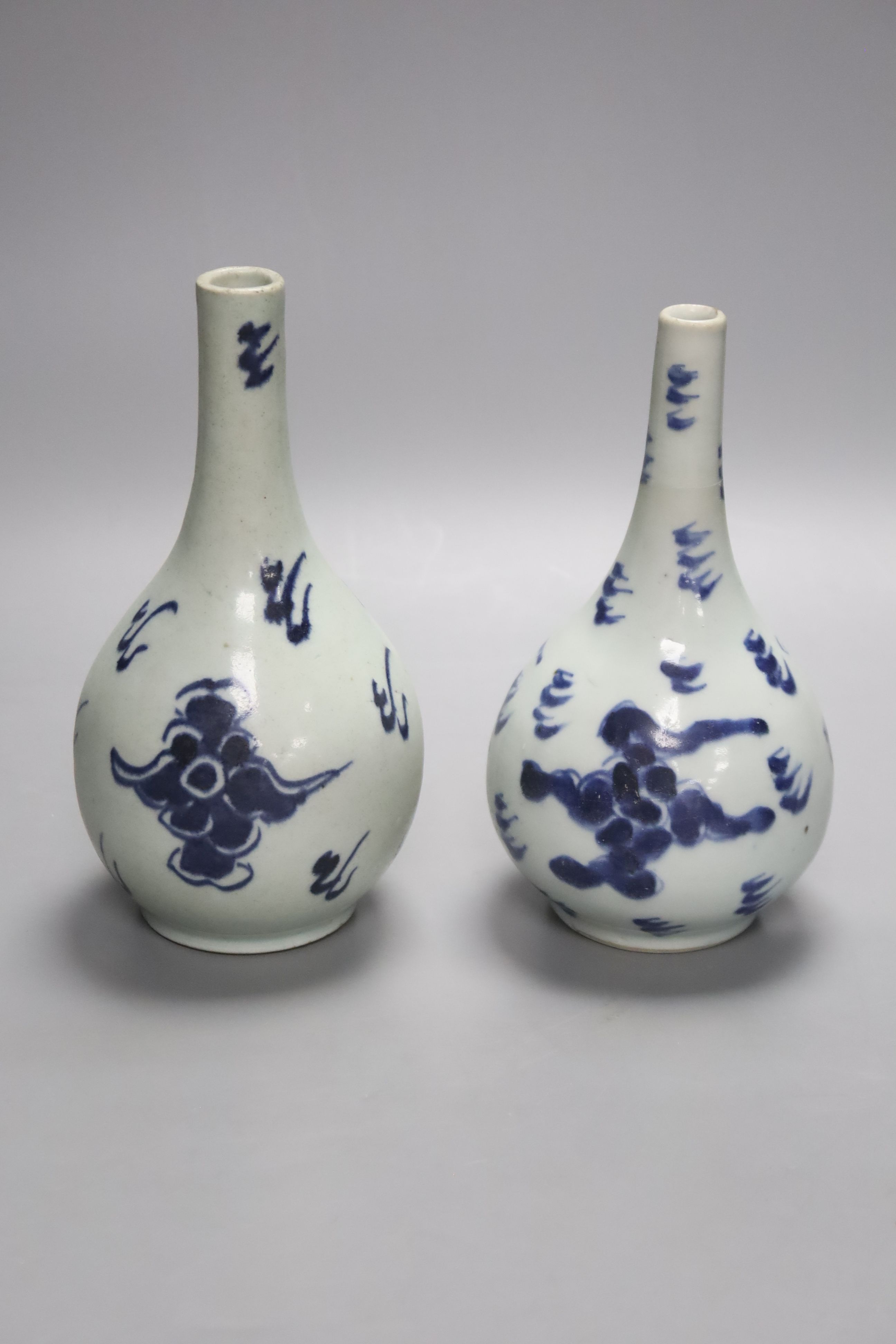 A pair of Chinese bottle vases, late 18th century, 18cm high